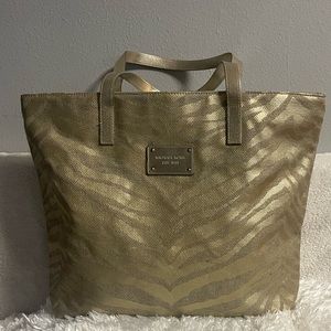 Michael Kora canvas gold fabric Zibra print Tote Bag